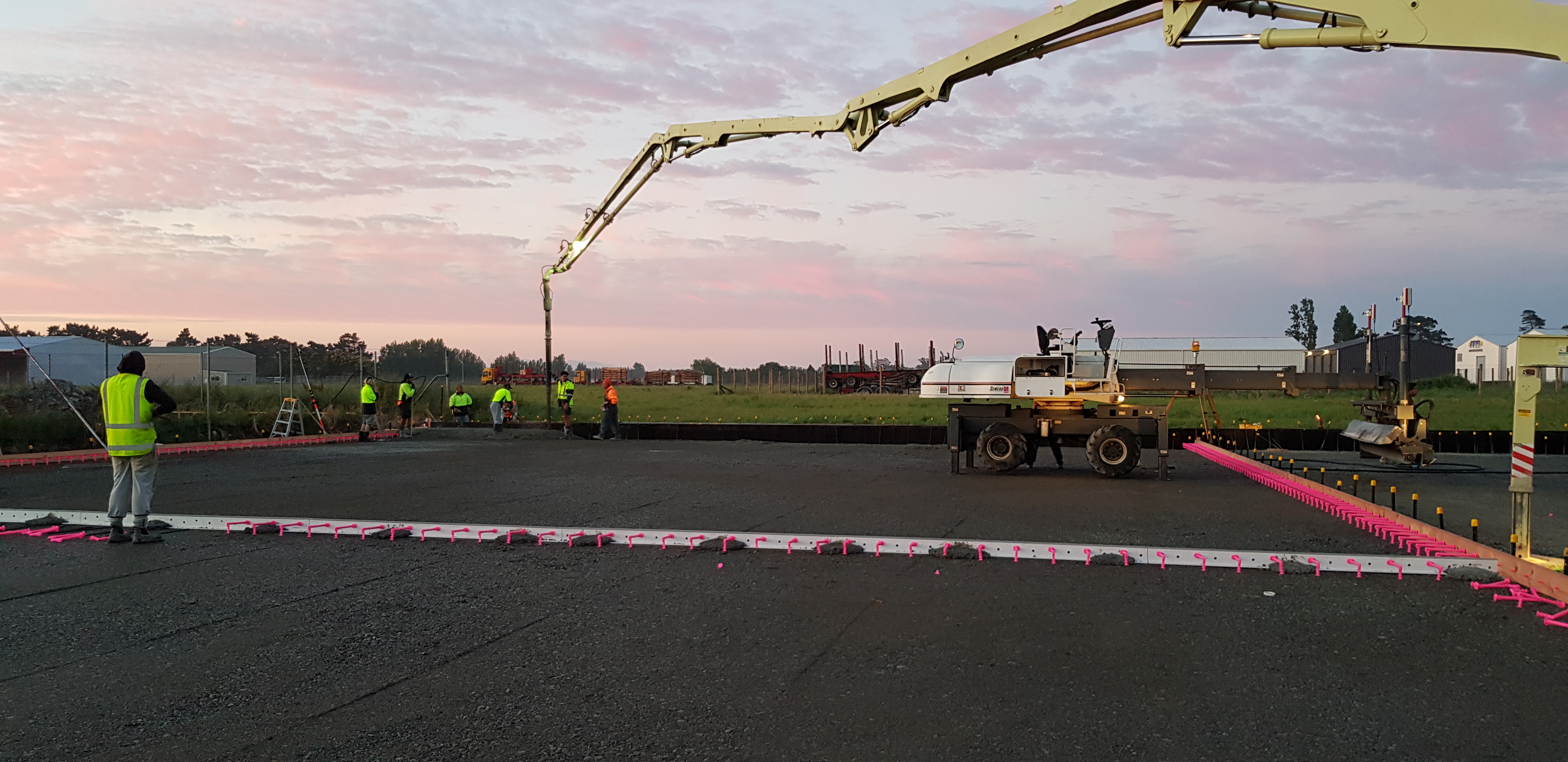 A large concrete slab with steel fibre reinforcing by Inforce is poured